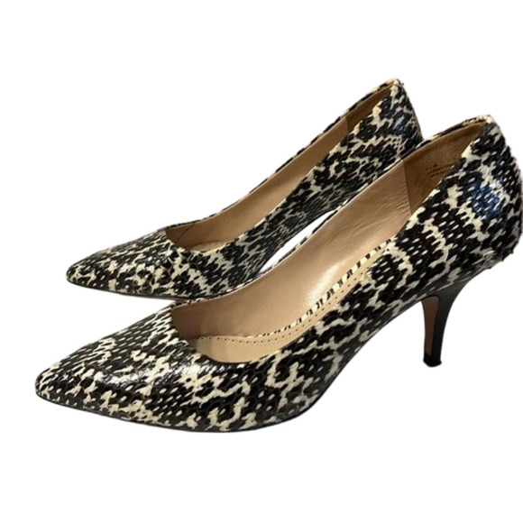 Pour La Victoire | Animal Print Snakeskin Leather Pointed Toe Pumps | Size 7 - Picture 1 of 11